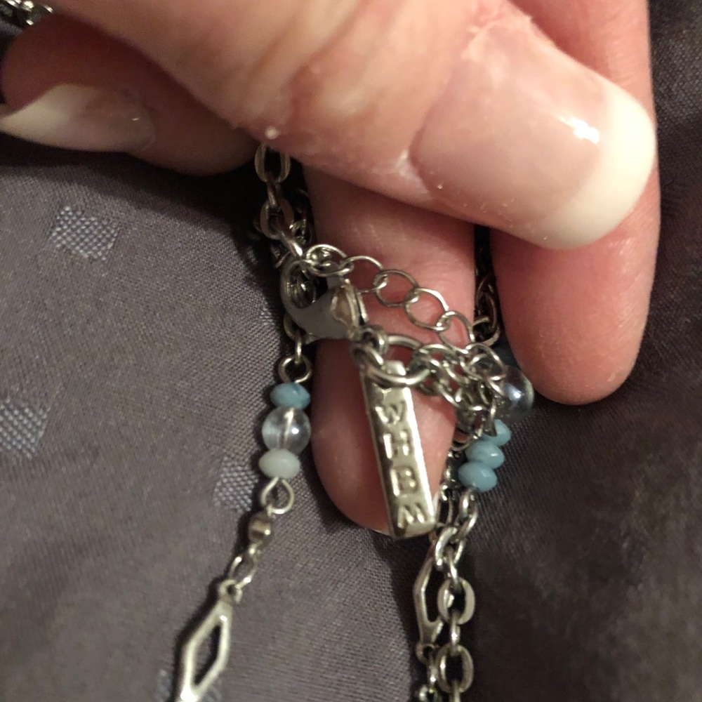 Very classy necklace!! - Picture 2 of 5